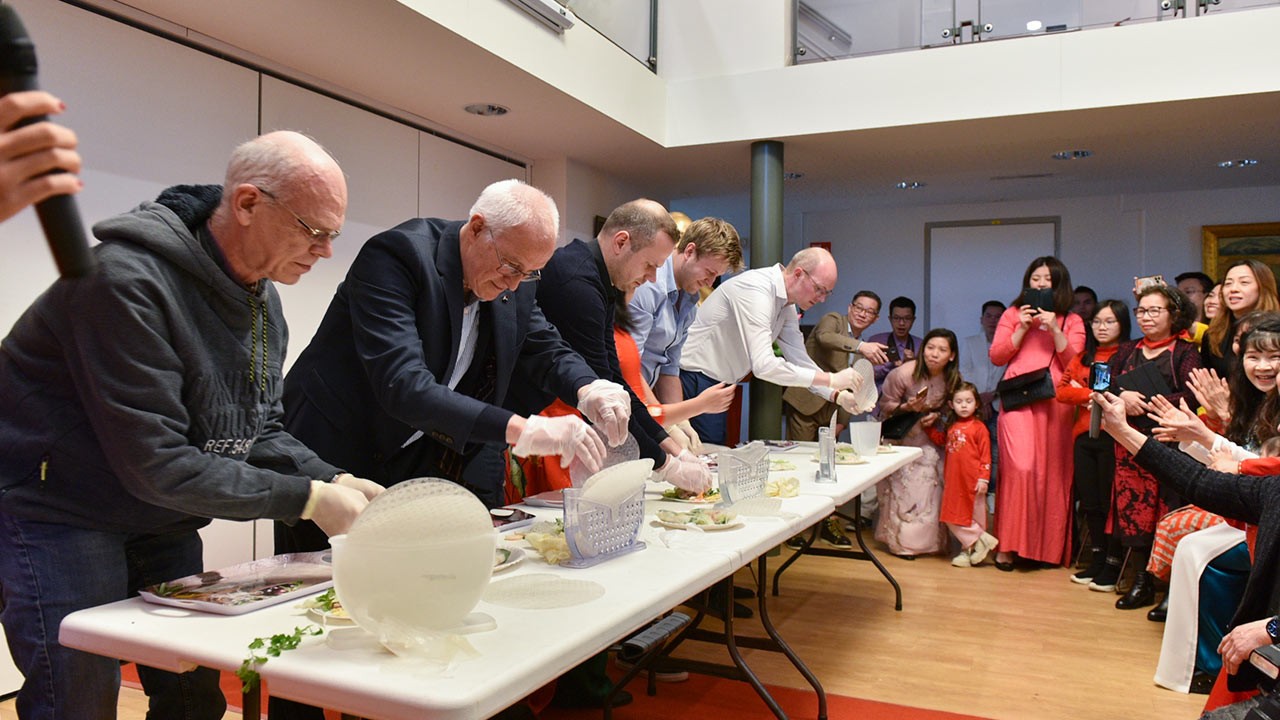 Đại sứ Phạm Việt Anh: Thông điệp thích ứng với biến đổi khí hậu trong chuyến công tác Hà Lan của Phó Thủ tướng Trần Hồng Hà