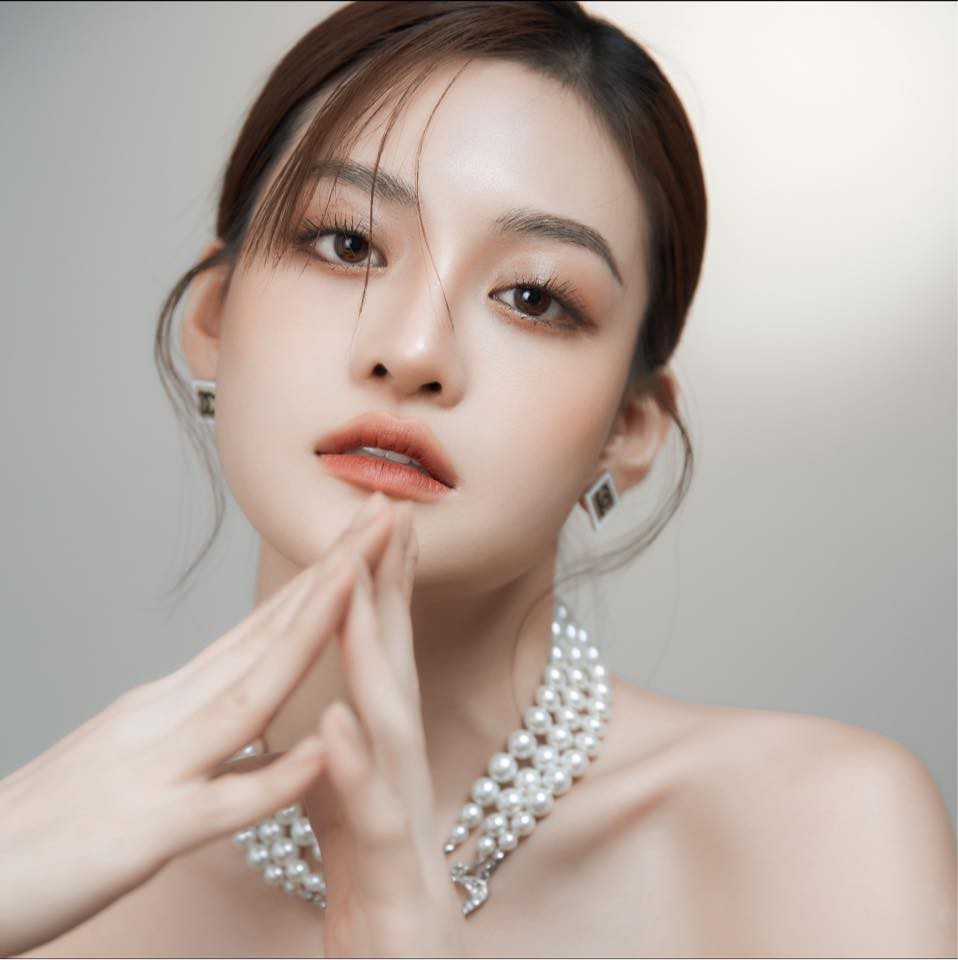 Thùy Anh: “Đừng nói khi yêu” đến kịp lúc, để tôi bứt phá! Thùy Anh: “Đừng nói khi yêu” đến kịp lúc, để tôi bứt phá!