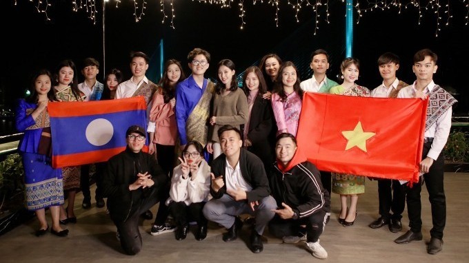 Ca sĩ Bùi Tuấn Ngọc: Người trẻ viết những bản tình ca hữu nghị