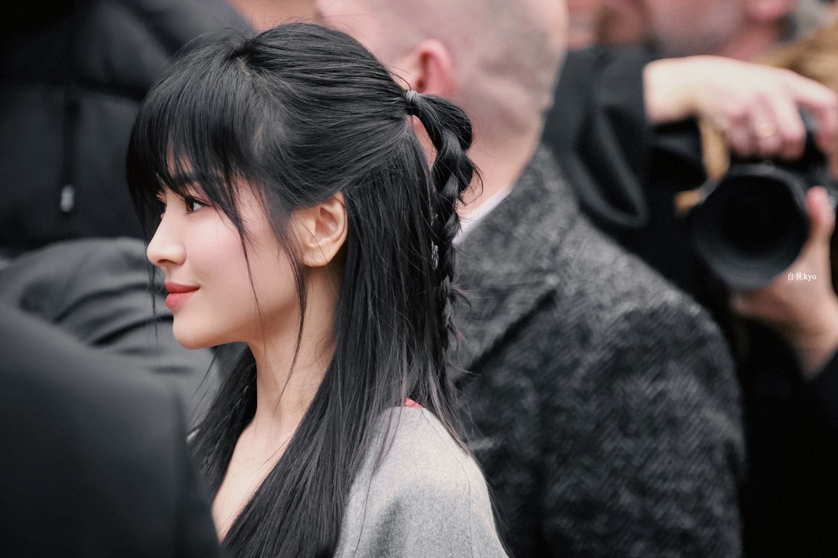 Nhan sắc Song Hye Kyo phim Vinh quang trong thù hậns Nhan sắc Song Hye Kyo phim Vinh quang trong thù hậns