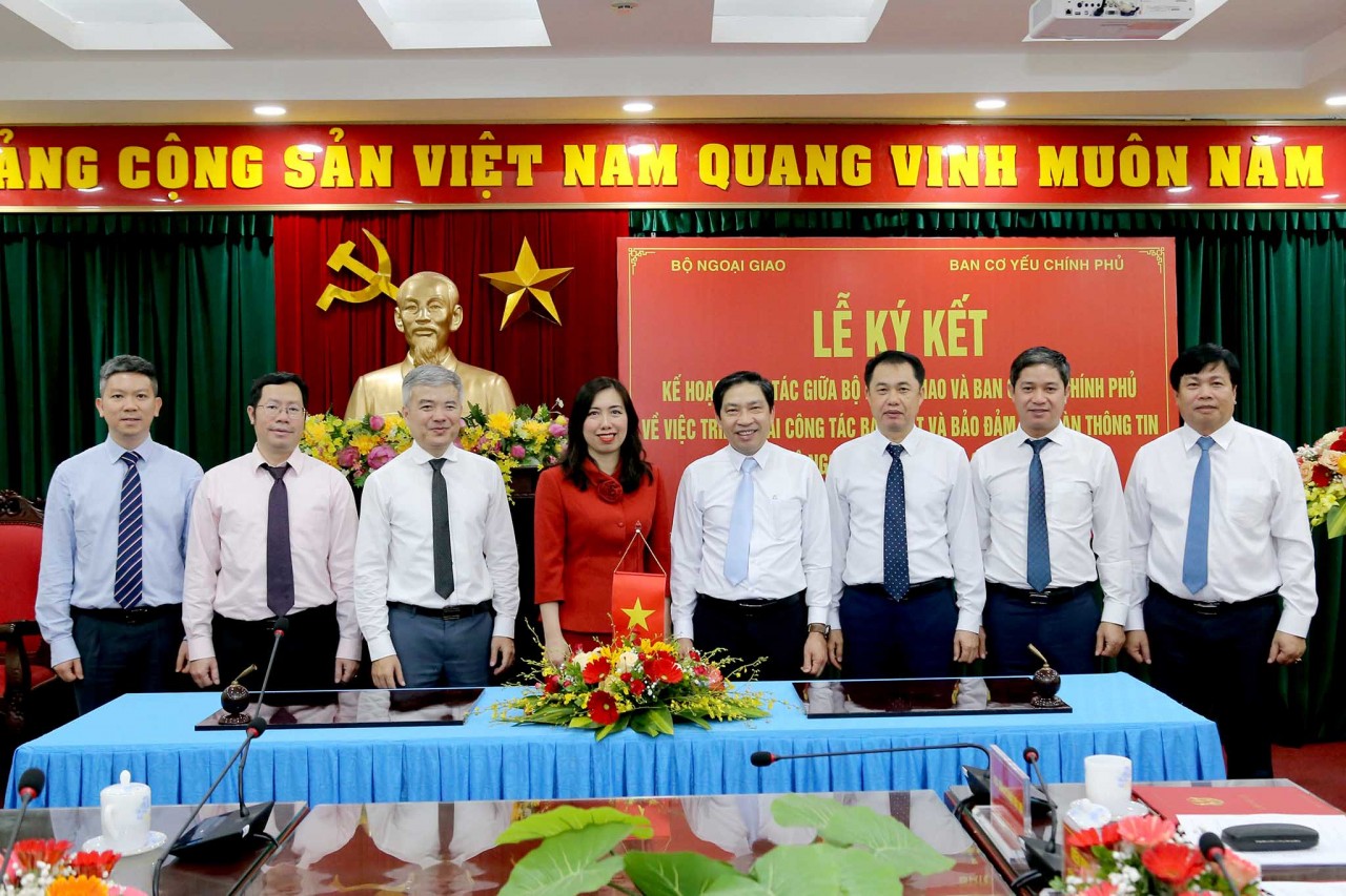 Bộ Ngoại giao và Ban Cơ yếu Chính phủ phối hợp chặt chẽ trong công tác bảo mật và an toàn thông tin