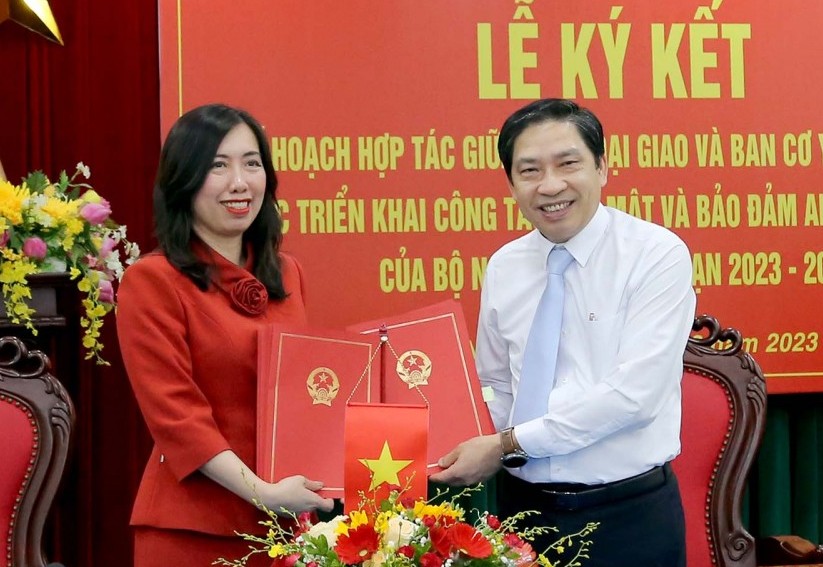 Bộ Ngoại giao và Ban Cơ yếu Chính phủ phối hợp chặt chẽ trong công tác bảo mật và an toàn thông tin