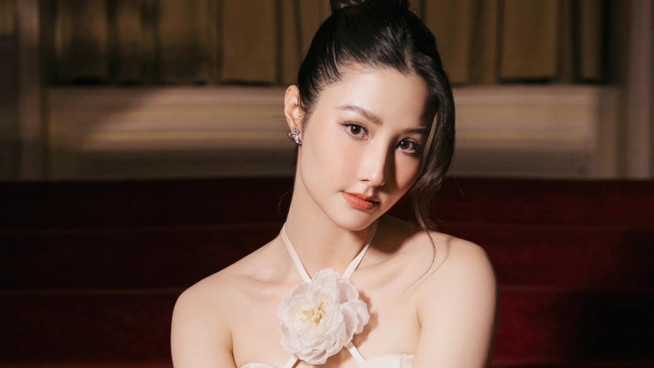 Gu thời trang thanh lịch, quyến rũ của Diễm My 9X