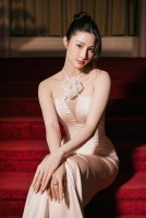 Gu thời trang thanh lịch, quyến rũ của Diễm My 9X