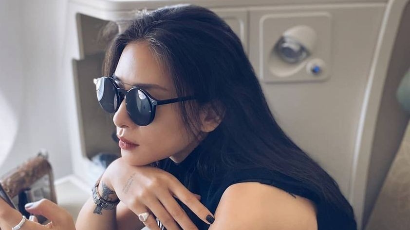 'Đả nữ' Ngô Thanh Vân lăng xê cách mix đồ đơn giản mà tinh tế