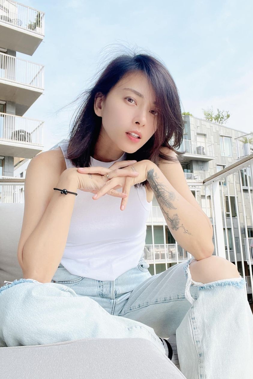 Ngô Thanh Vân lăng xê cách mix đồ đơn giản mà tinh tế