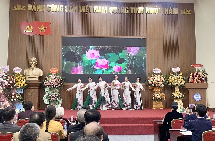 Thúc đẩy tình hữu nghị và hợp tác Việt Nam-Pháp trong giai đoạn mới