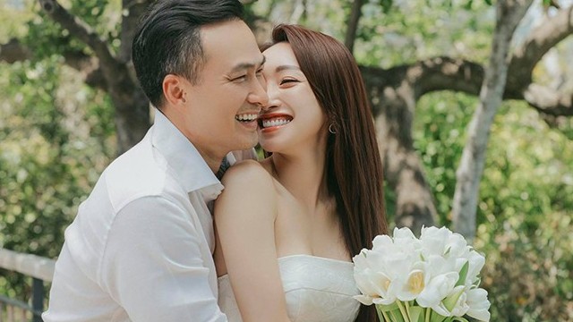 Chi Bảo thông báo thời gian tổ chức đám cưới với vợ kém 16 tuổi