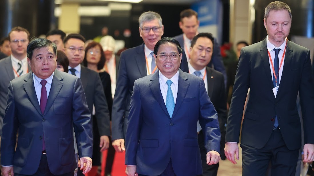 Khai mạc Diễn đàn Doanh nghiệp Việt Nam 2023: Doanh nghiệp đồng hành cùng Chính phủ đẩy tăng trưởng xanh