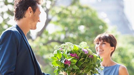 Ngày Quốc tế Hạnh phúc 2023: Năm cách mang lại nụ cười cho người thân