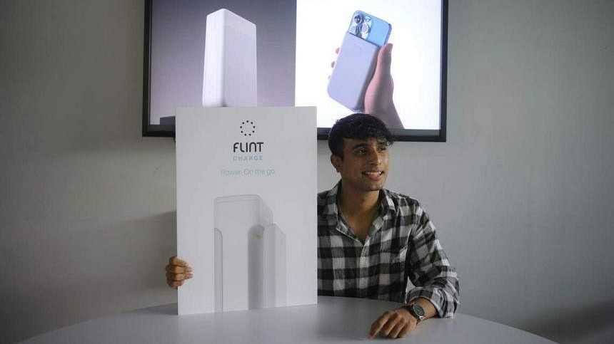 Pin giấy và ước mơ giúp giảm rác thải điện tử