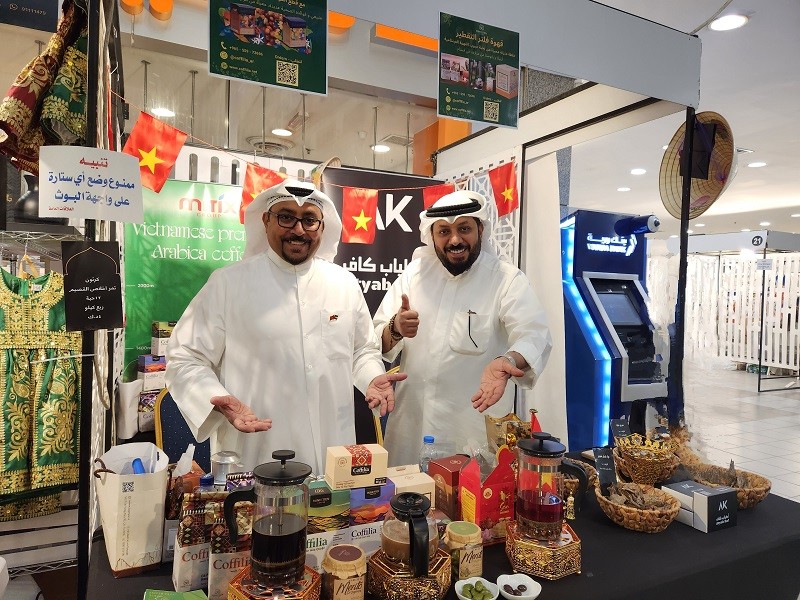 Hành trình đặc biệt mang đặc sản Việt Nam sang Kuwait