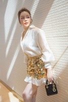 Lý Nhã Kỳ 'hack tuổi' cực đỉnh tại sự kiện của Đàm Vĩnh Hưng