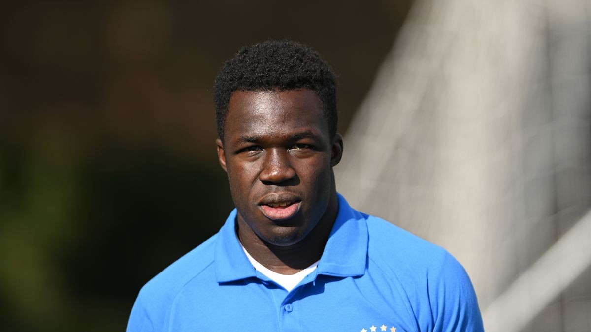 : Roberto Firmino rời Liverpool; AC Milan bổ sung hàng công; : Roberto Firmino rời Liverpool; AC Milan bổ sung hàng công;