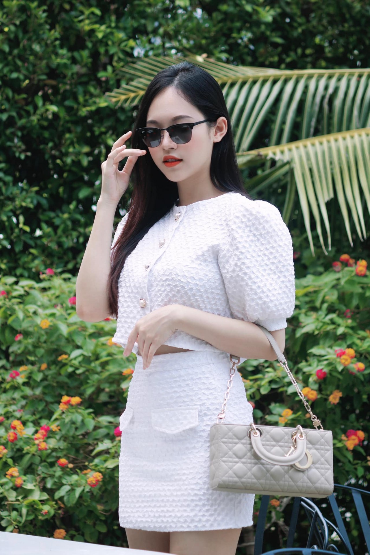 Á hậu Trịnh Thùy Linh