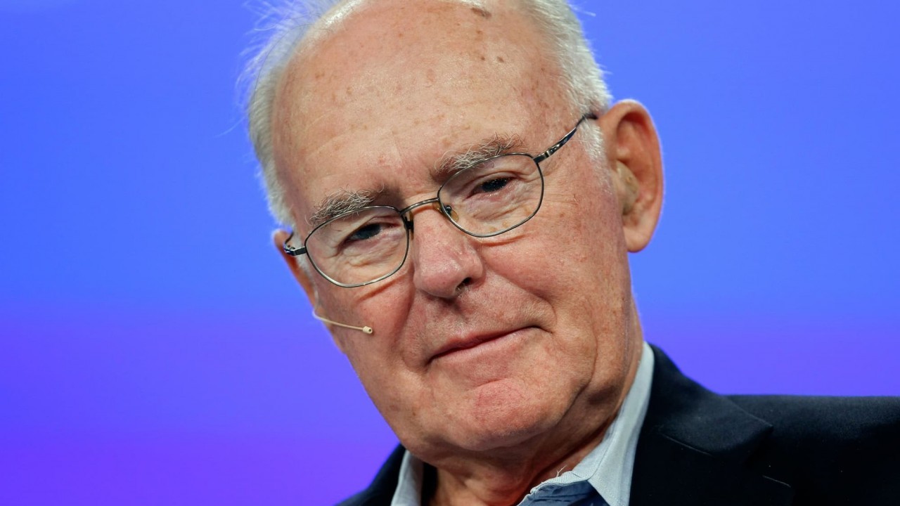 Người tiên phong trong ngành công nghiệp bán dẫn - ông Gordon Moore qua đời ở tuổi 94