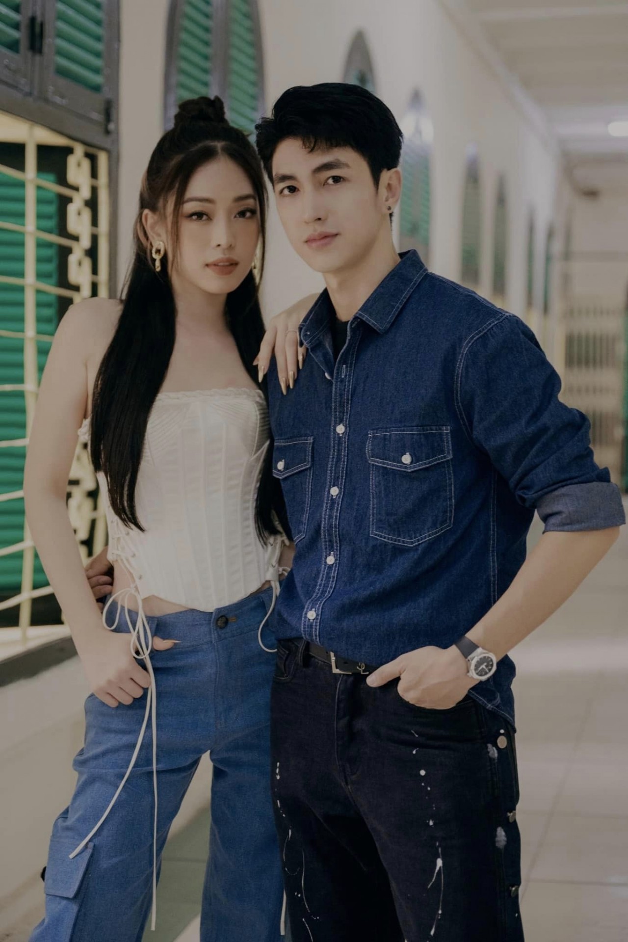 Á hậu Phương Nga