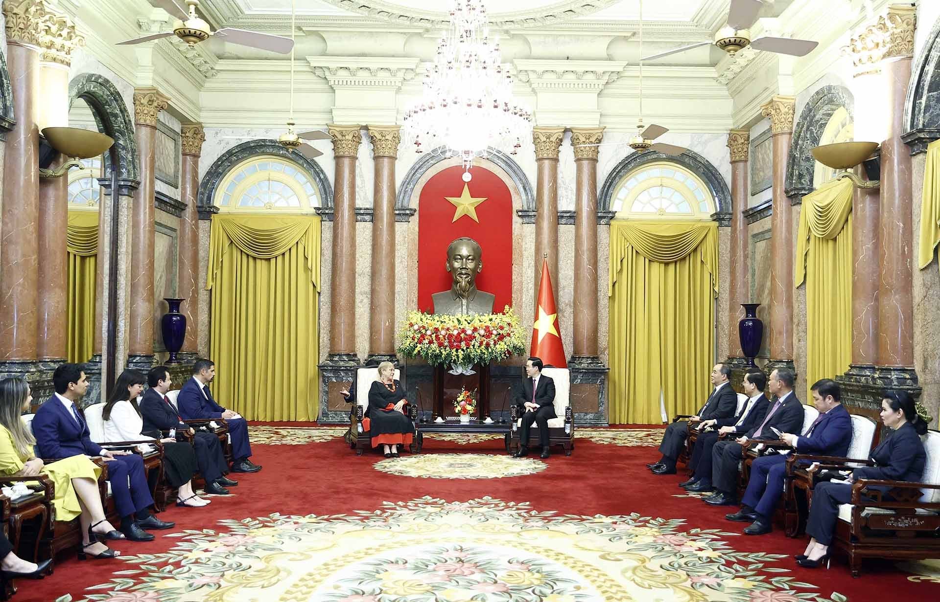Chủ tịch nước Võ Văn Thưởng tiếp nguyên Tổng thống Chile Michelle Bachelet