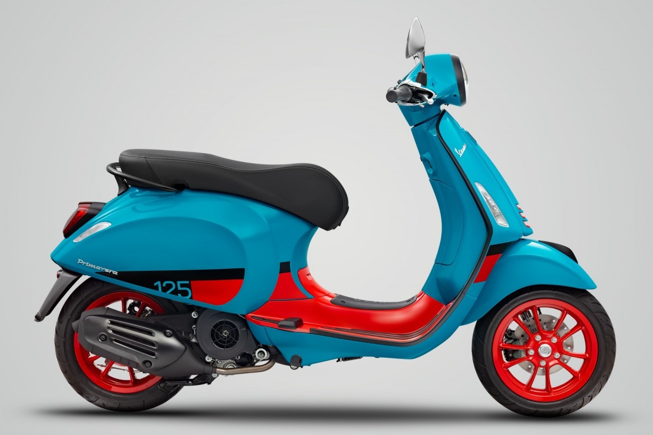 Cận cảnh Vespa Primavera Color Vibe ra mắt tại Việt Nam, giá 88 triệu đồng Cận cảnh Vespa Primavera Color Vibe ra mắt tại Việt Nam, giá 88 triệu đồng