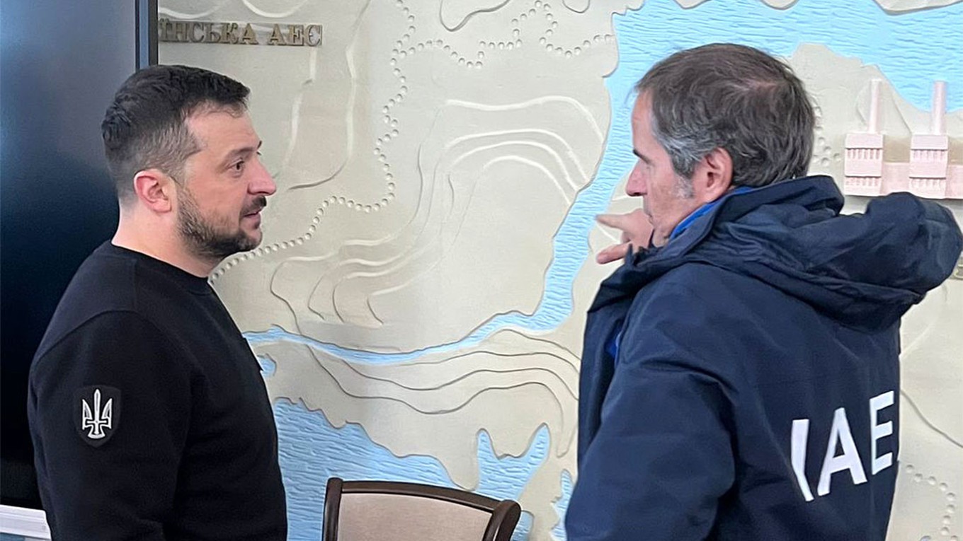 Tình hình Ukraine: Tổng thống Zelensky cảnh báo nguy cơ, Hàn Quốc tỏ ý muốn góp tay giúp Kiev