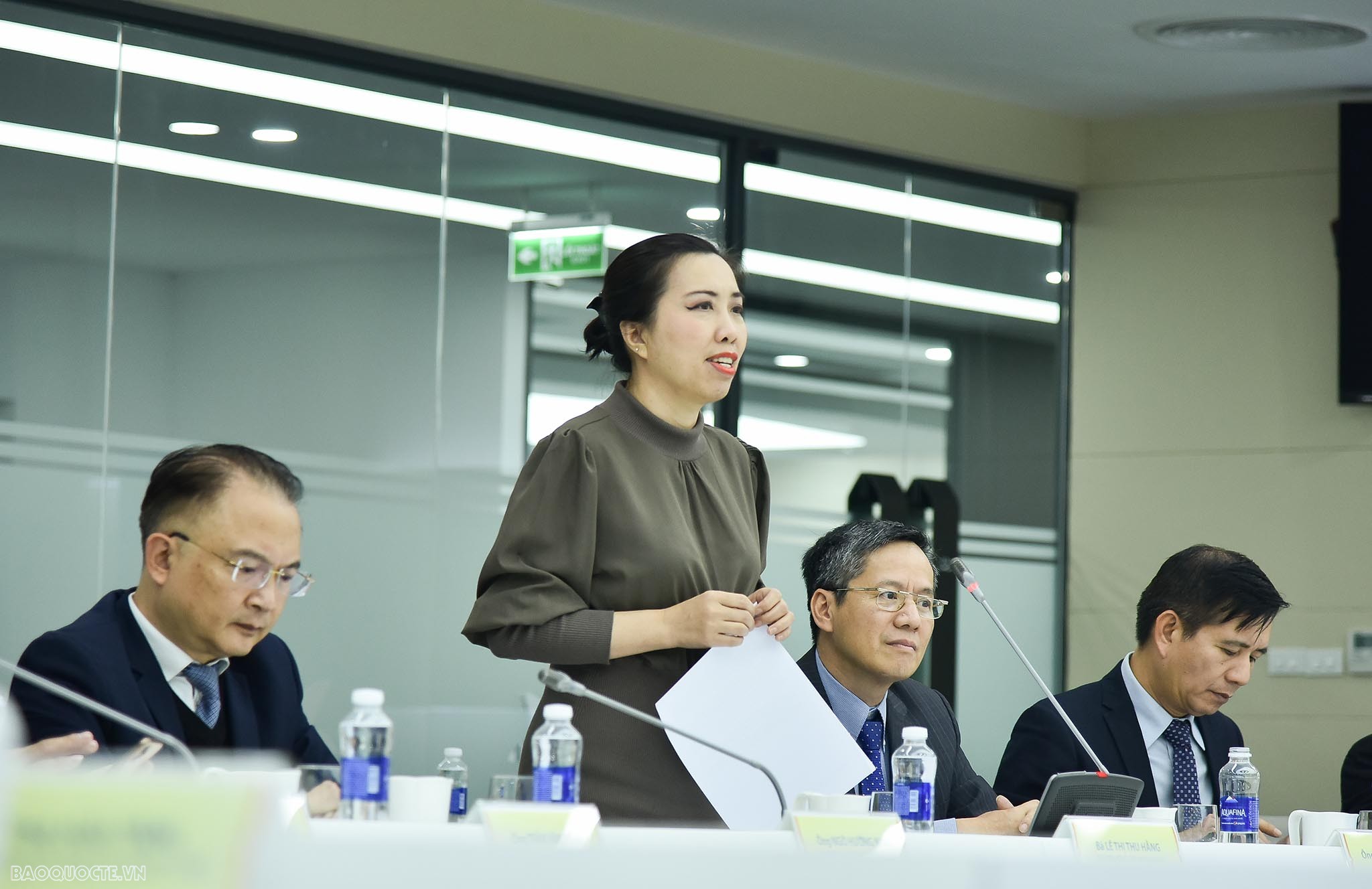 Đoàn Trưởng Cơ quan đại diện Việt Nam ở nước ngoài nhiệm kỳ 2023-2026 làm việc với Vietnam Airlines