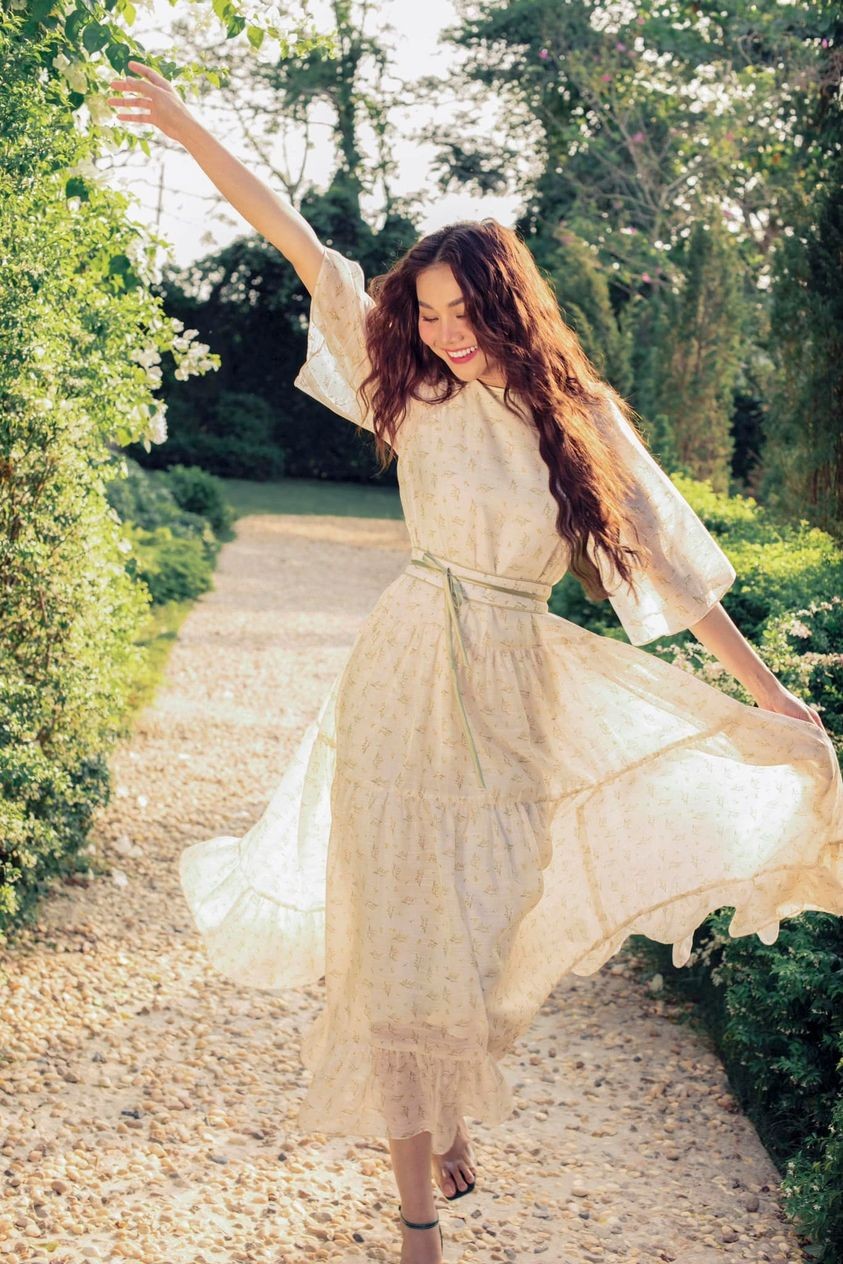 Siêu mẫu Thanh Hằng