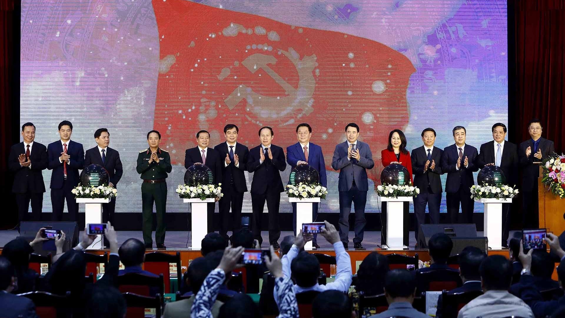 Khai trương Cổng thông tin điện tử Đảng Cộng sản Việt Nam