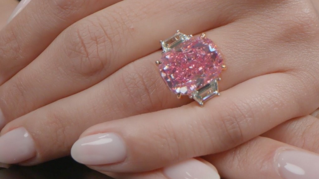 Mỹ: Bán đấu giá viên kim cương hồng đặc biệt trên thế giới