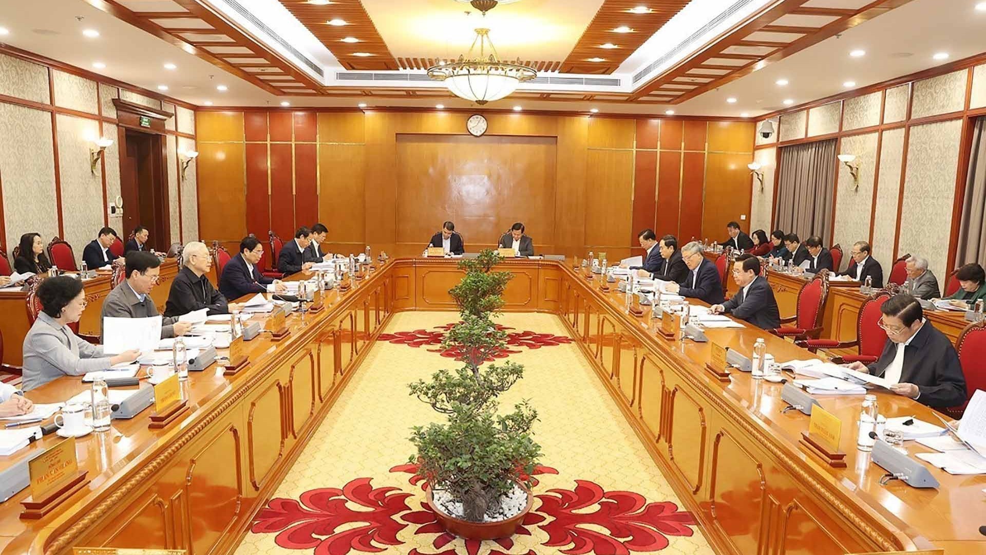 Bộ Chính trị cho ý kiến về tổng kết 10 năm thực hiện Nghị quyết số 15 về chính sách xã hội