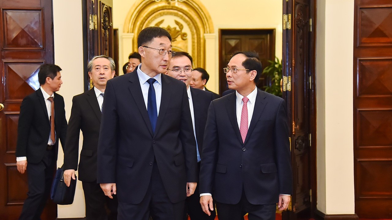 Bộ trưởng Ngoại giao Bùi Thanh Sơn tiếp Bí thư Khu ủy Quảng Tây, Trung Quốc