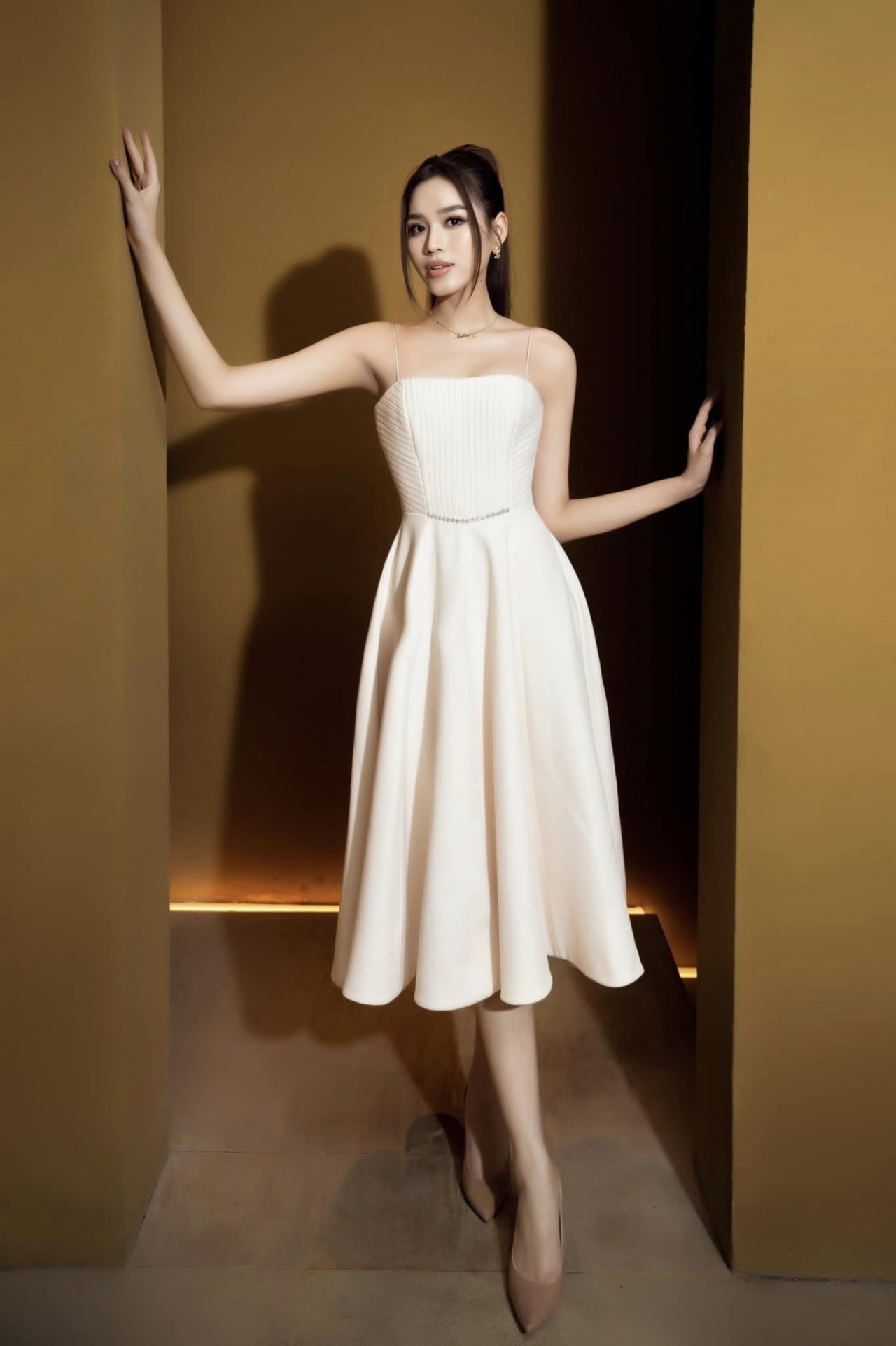 Hoa hậu Đỗ Thị Hà