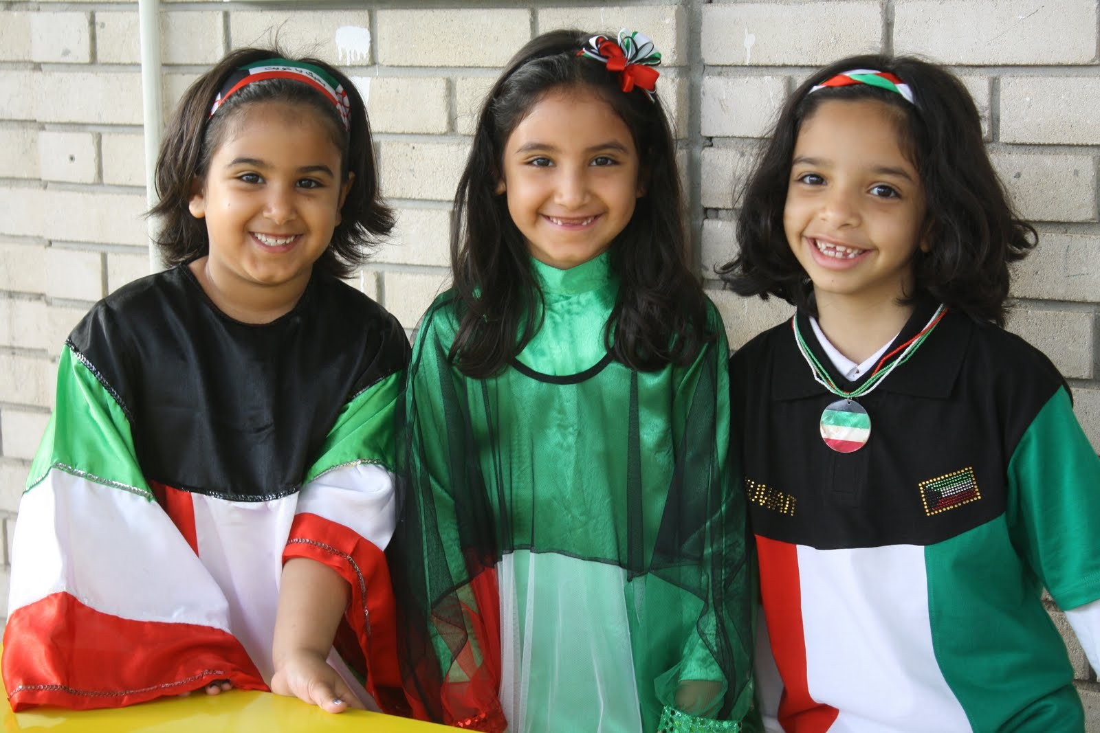 [Ảnh 1: Trẻ nhỏ vào tháng Ramadan có thể được khuyến khích thực hành việc ăn chay (nguồn ảnh: Pelicans in Kuwait)]