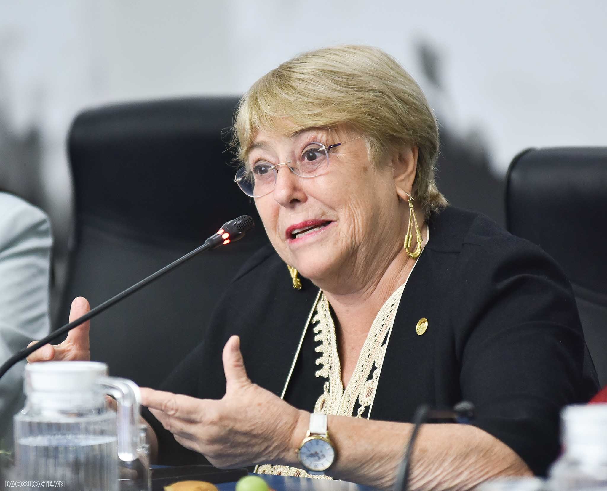 Bà Michelle Bachelet và 'khoảnh khắc tuyệt vời' cùng Việt Nam Bà Michelle Bachelet và 'khoảnh khắc tuyệt vời' cùng Việt Nam