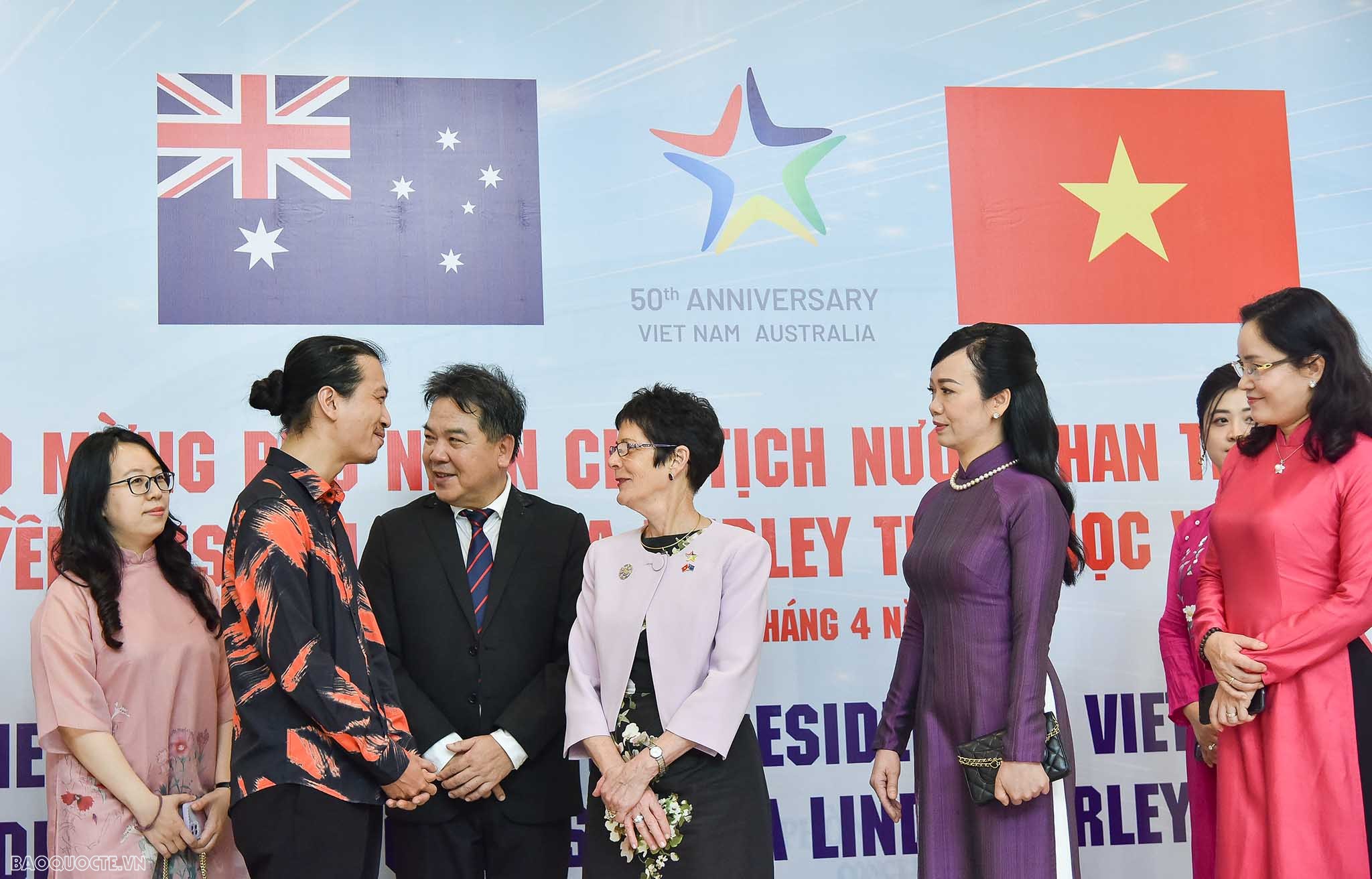 Phu nhân Chủ tịch nước và Phu nhân Toàn quyền Australia thăm Học viện Âm nhạc Quốc gia Việt Nam