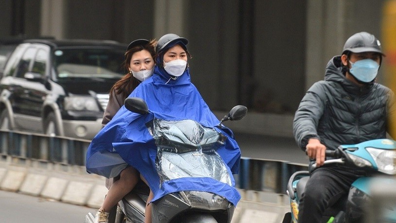 Ảnh hưởng không khí lạnh, Đông Bắc Bộ chuyển mát và lạnh; vùng núi có nơi rét, cục bộ mưa vừa mưa to