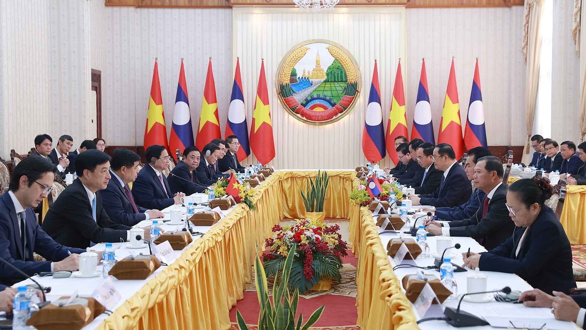 Thủ tướng Phạm Minh Chính gặp Thủ tướng Lào Xỏn-xay Xỉ-phăn-đon Thủ tướng Phạm Minh Chính gặp Thủ tướng Lào Xỏn-xay Xỉ-phăn-đon