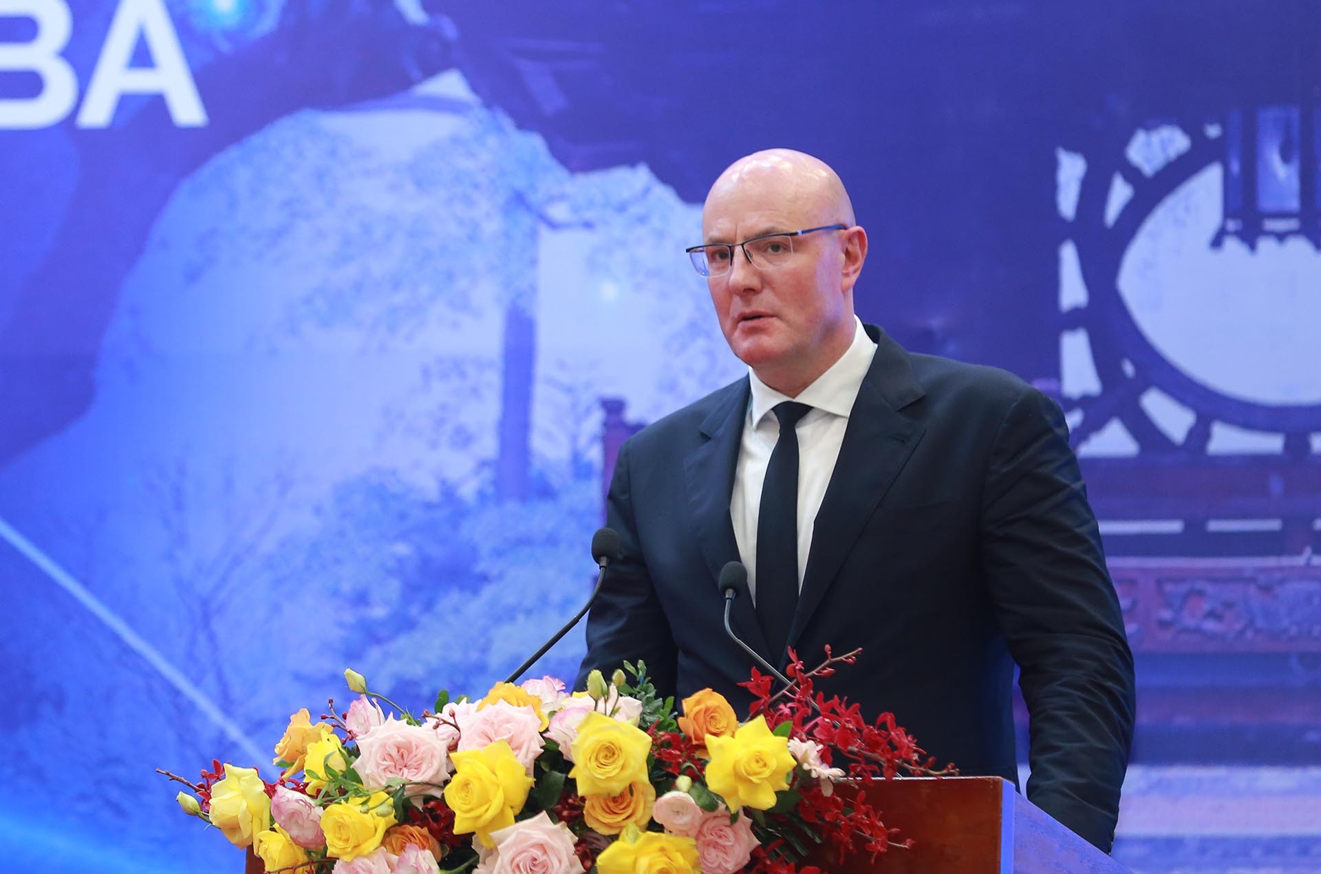 Phó Thủ tướng Liên bang Nga Dmitry Chernyshenko phát biểu. (Nguồn: VGP)