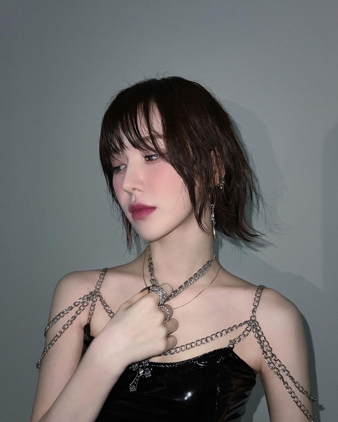 Wendy (Red Velvet) trong trẻo, cá tính trong diện mạo mới