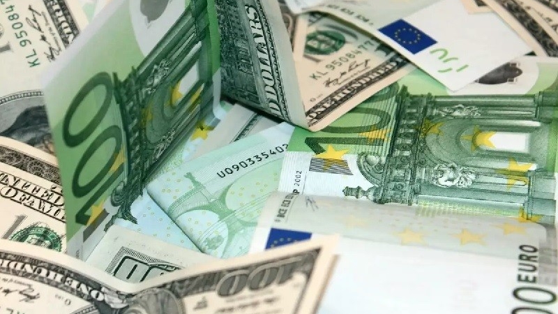 Tỷ giá ngoại tệ, tỷ giá USD/VND hôm nay 23/10: USD tại ngân hàng trong nước ở mức kịch trần