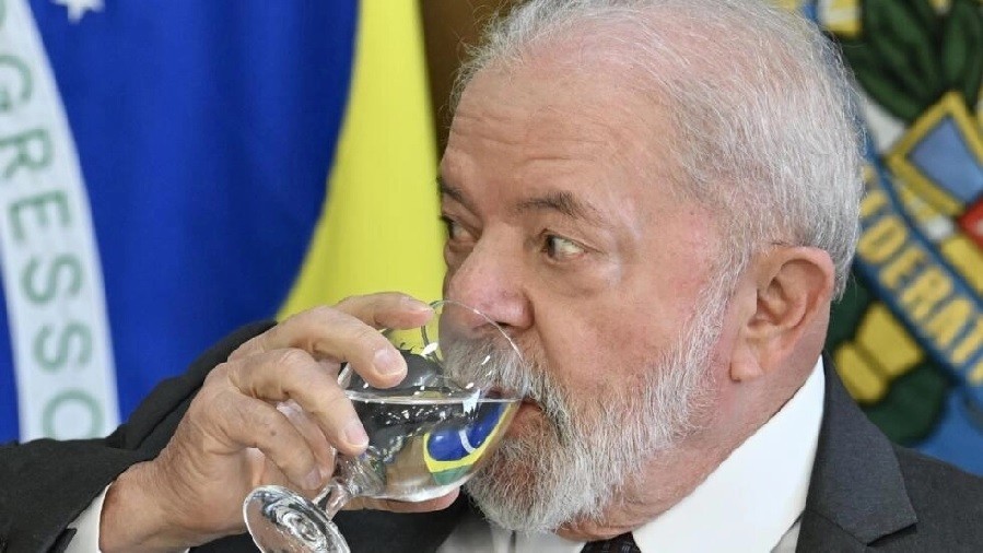 Tổng thống Brazil chuẩn bị sang Trung Quốc, nói sẽ cố bán nhiều hàng hơn cho Bắc Kinh