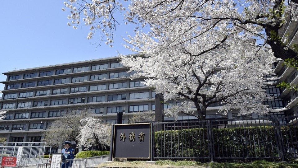 Sách Xanh Ngoại giao Nhật Bản 2023: Xung đột Nga-Ukraine đặt thế giới trước 'bước ngoặt lịch sử', lần đầu tiên Tokyo đưa ra cam kết này