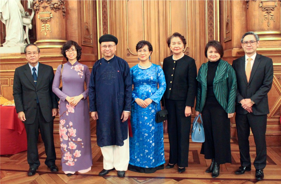 50 năm quan hệ Việt Nam-Pháp : Từ nền tảng vững chắc đến hành trình cùng xây dựng sức mạnh và chỗ đứng 50 năm quan hệ Việt Nam-Pháp : Từ nền tảng vững chắc đến hành trình cùng xây dựng sức mạnh và chỗ đứng