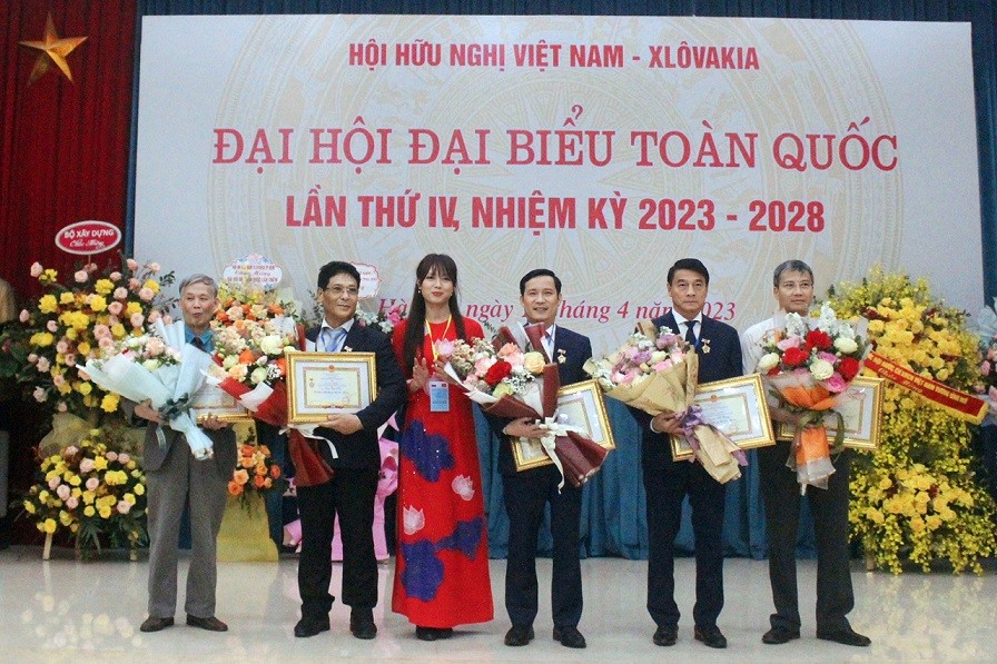 Thúc đẩy quan hệ hữu nghị và hợp tác Việt Nam-Slovakia trong giai đoạn mới Thúc đẩy quan hệ hữu nghị và hợp tác Việt Nam-Slovakia trong giai đoạn mới