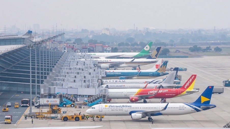 Các hãng hàng không trong nước nên tăng chuyến bay dịp nghỉ lễ 30/4 và 1/5