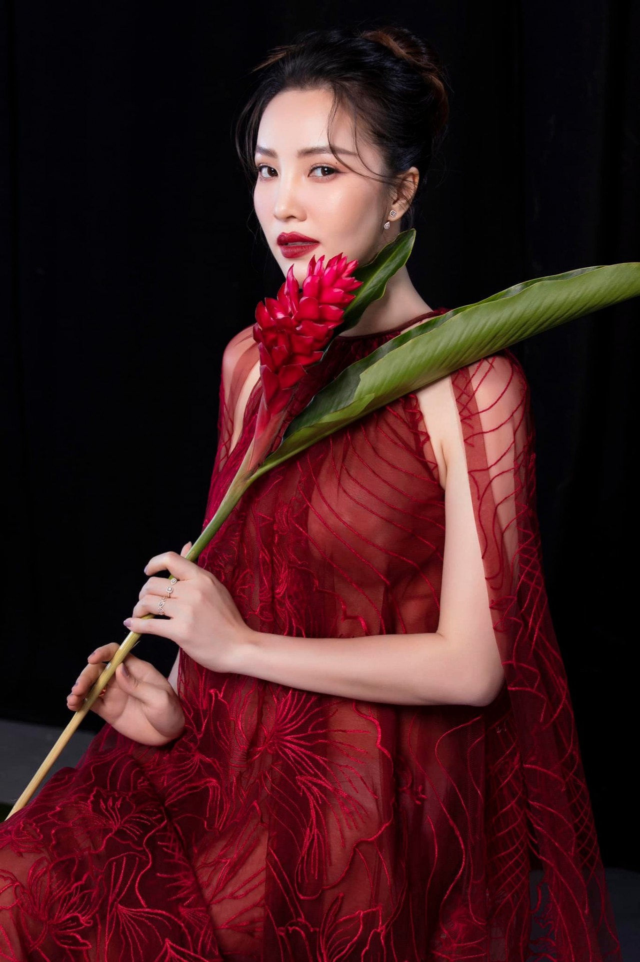 Á hậu Thụy Vân