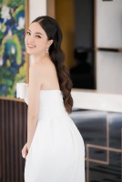 Nhan sắc 'cực phẩm' của Á hậu Thụy Vân sau 15 năm đăng quang