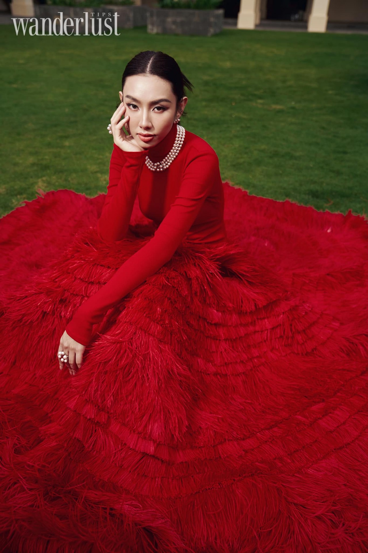 Hoa hậu Thùy Tiên