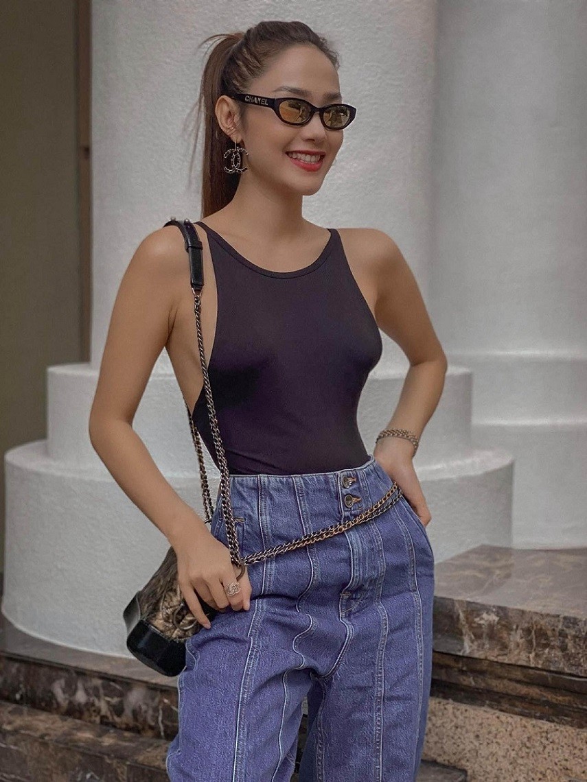 Minh Hằng xinh đẹp cùng những thiết kế túi hàng hiệu thanh lịch Minh Hằng xinh đẹp cùng những thiết kế túi hàng hiệu thanh lịch