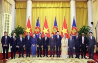 Chủ tịch nước Võ Văn Thưởng tiếp Đại sứ các nước ASEAN đến chào và chúc mừng
