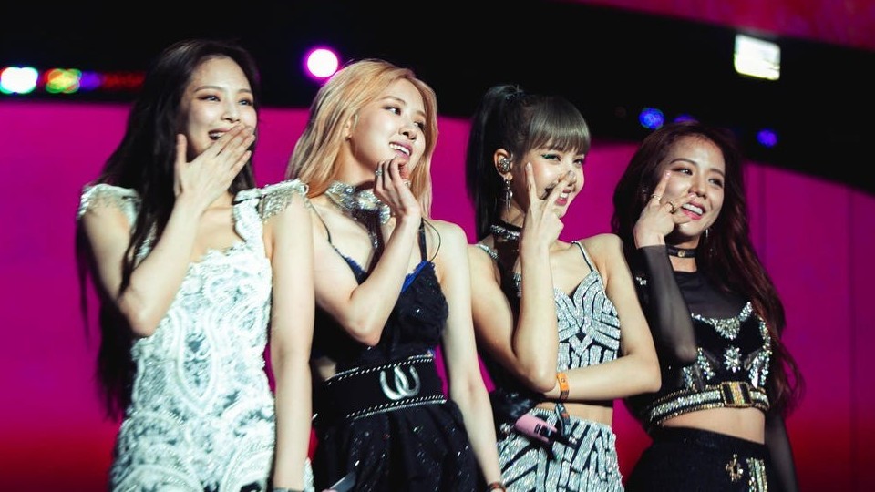 Kênh YouTube chính thức của Blackpink phá vỡ kỷ lục do 'hoàng tử nhạc pop' Justin Bieber nắm giữ suốt 13 năm